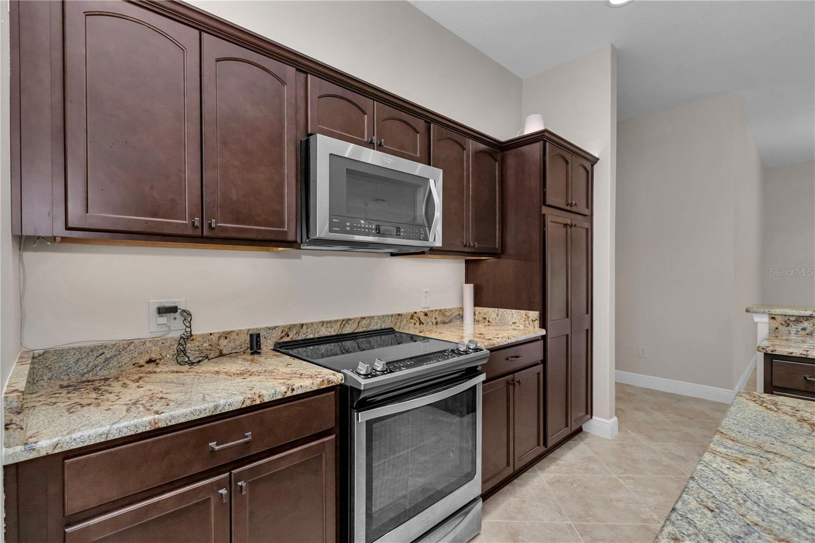 OXFORD OAKS PH 2 - Residential