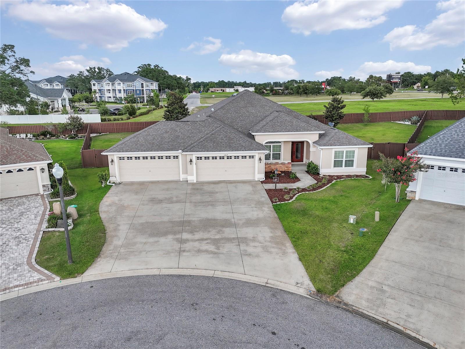 OXFORD OAKS PH 2 - Residential