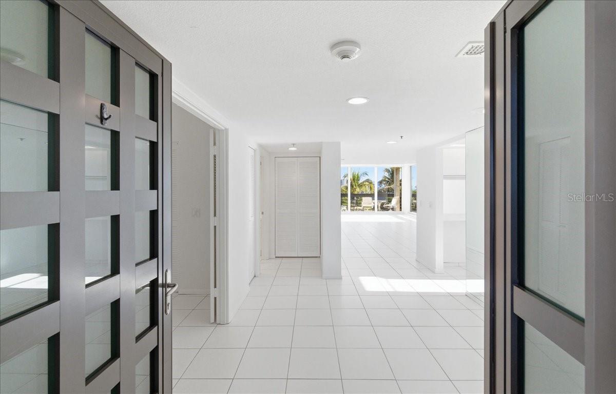 BEACHPLACE III - Residential