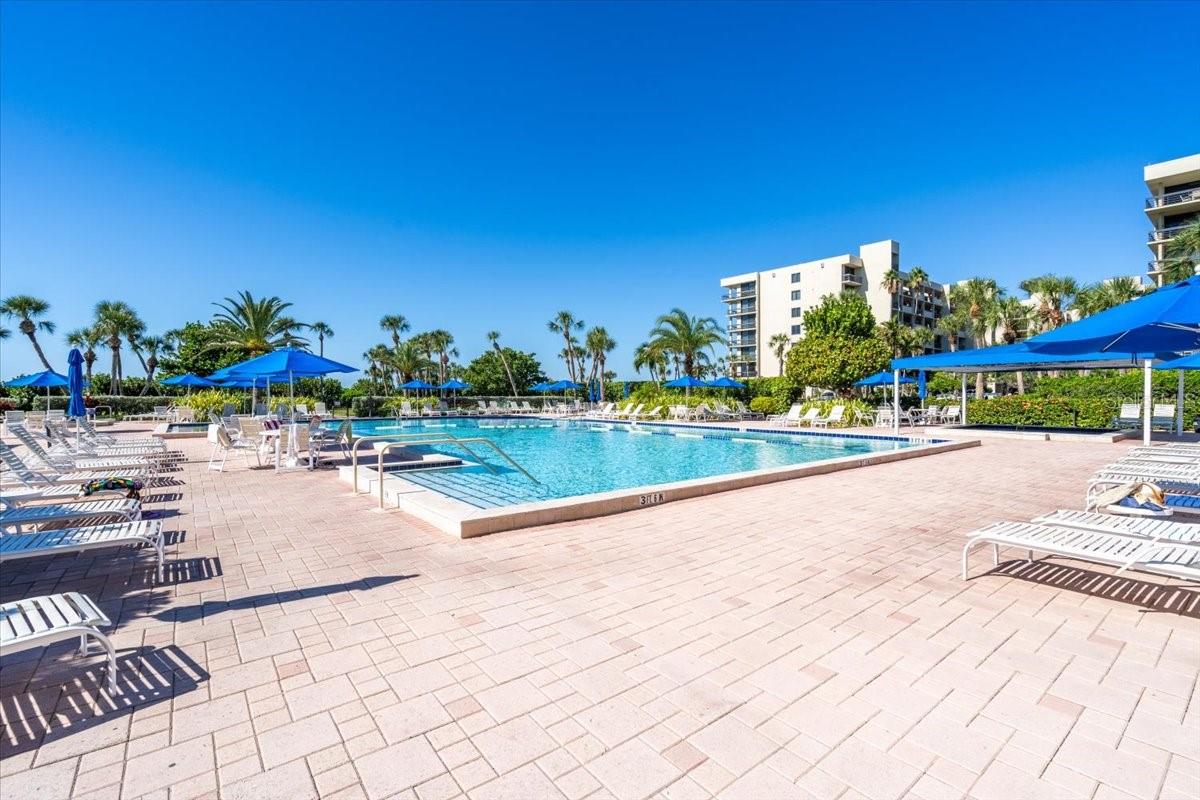 BEACHPLACE III - Residential