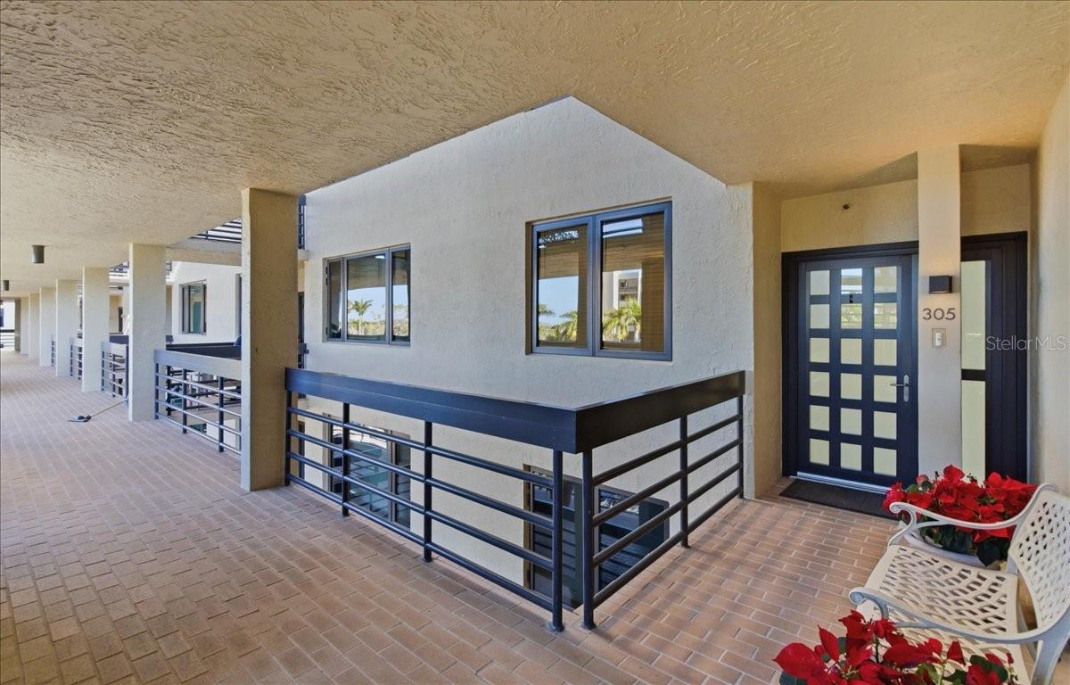 BEACHPLACE III - Residential