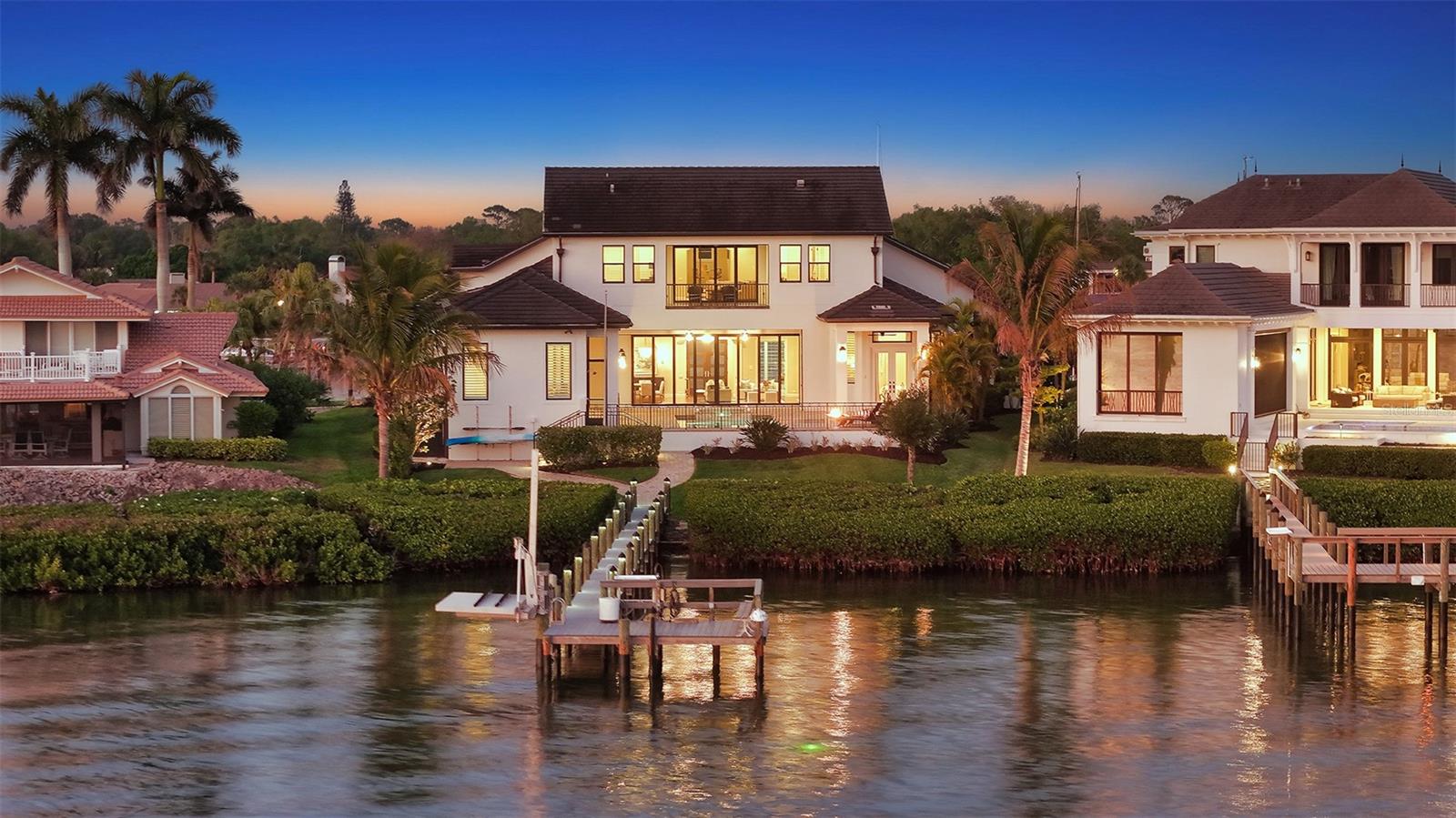 SOUTHBAY YACHT & RACQUET CLUB - Residential
