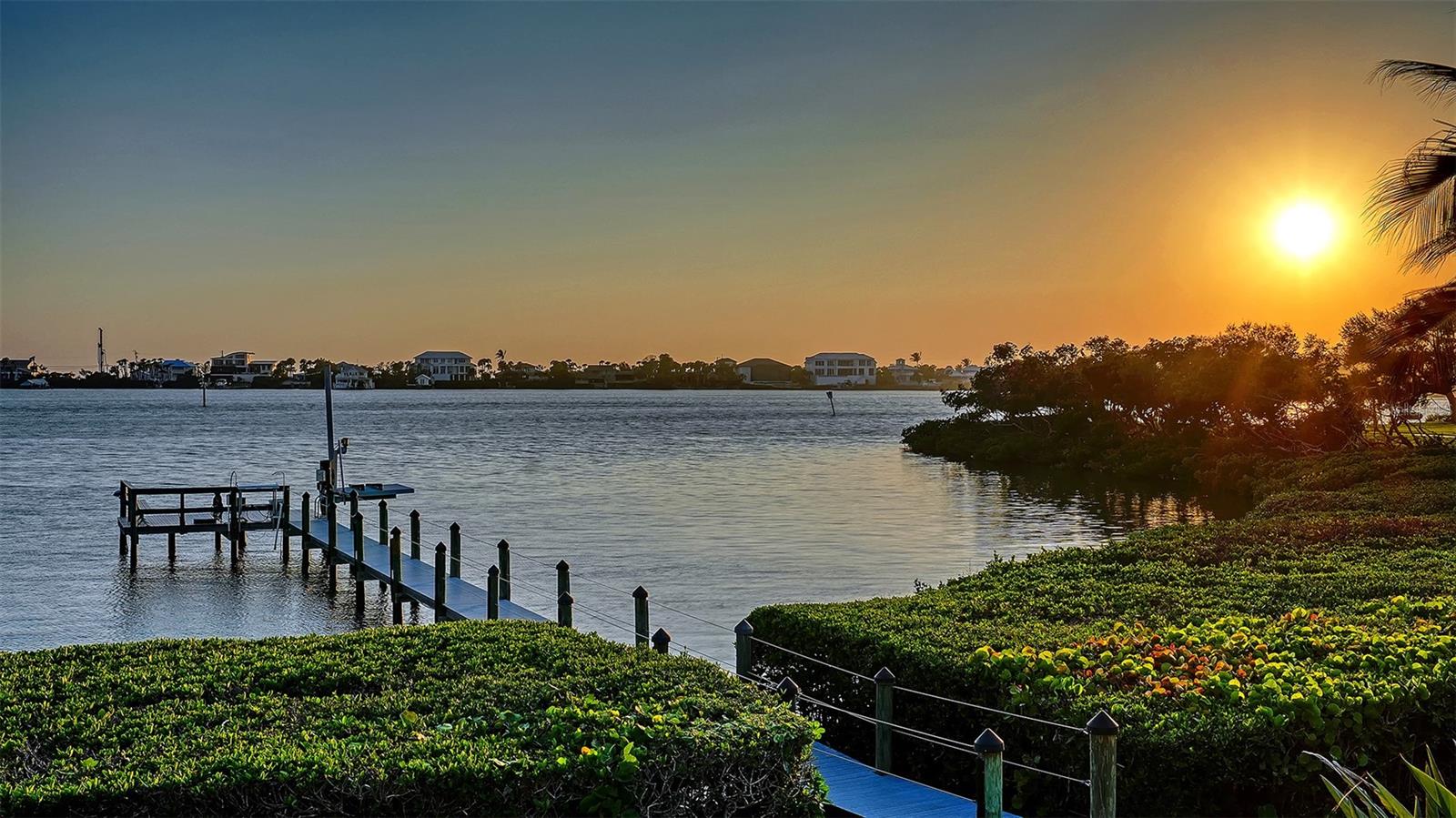 SOUTHBAY YACHT & RACQUET CLUB - Residential