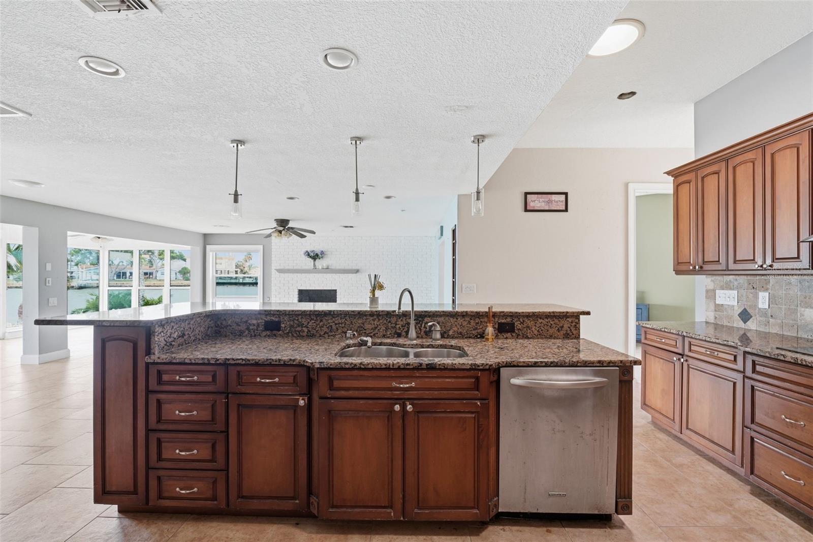 REDINGTON BEACH HOMES 6TH ADD - Residential