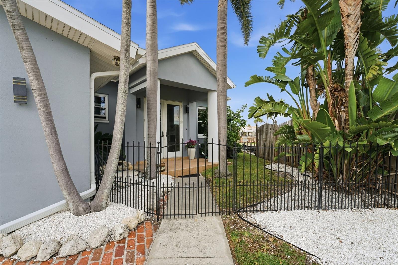 REDINGTON BEACH HOMES 6TH ADD - Residential