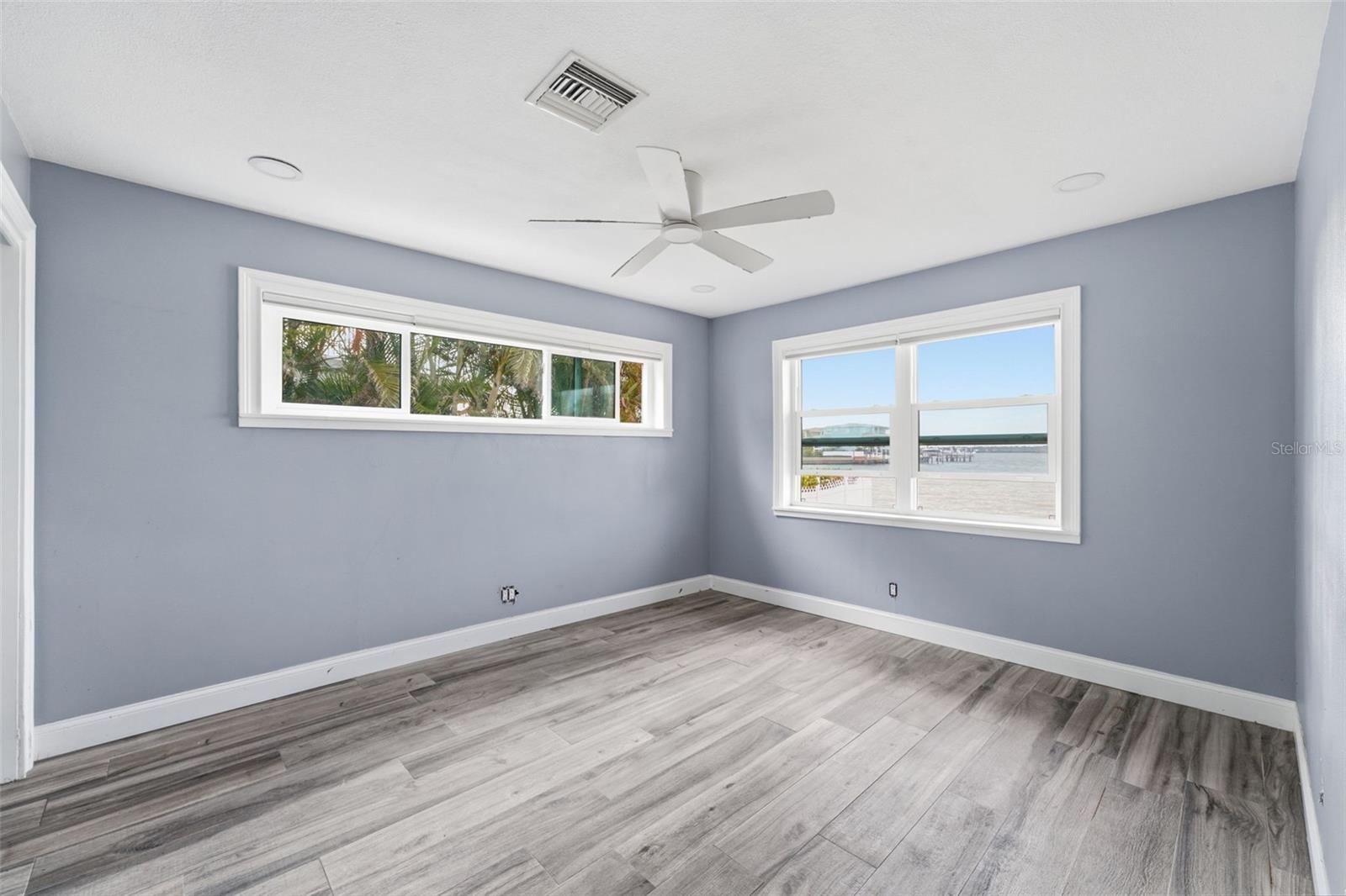 REDINGTON BEACH HOMES 6TH ADD - Residential
