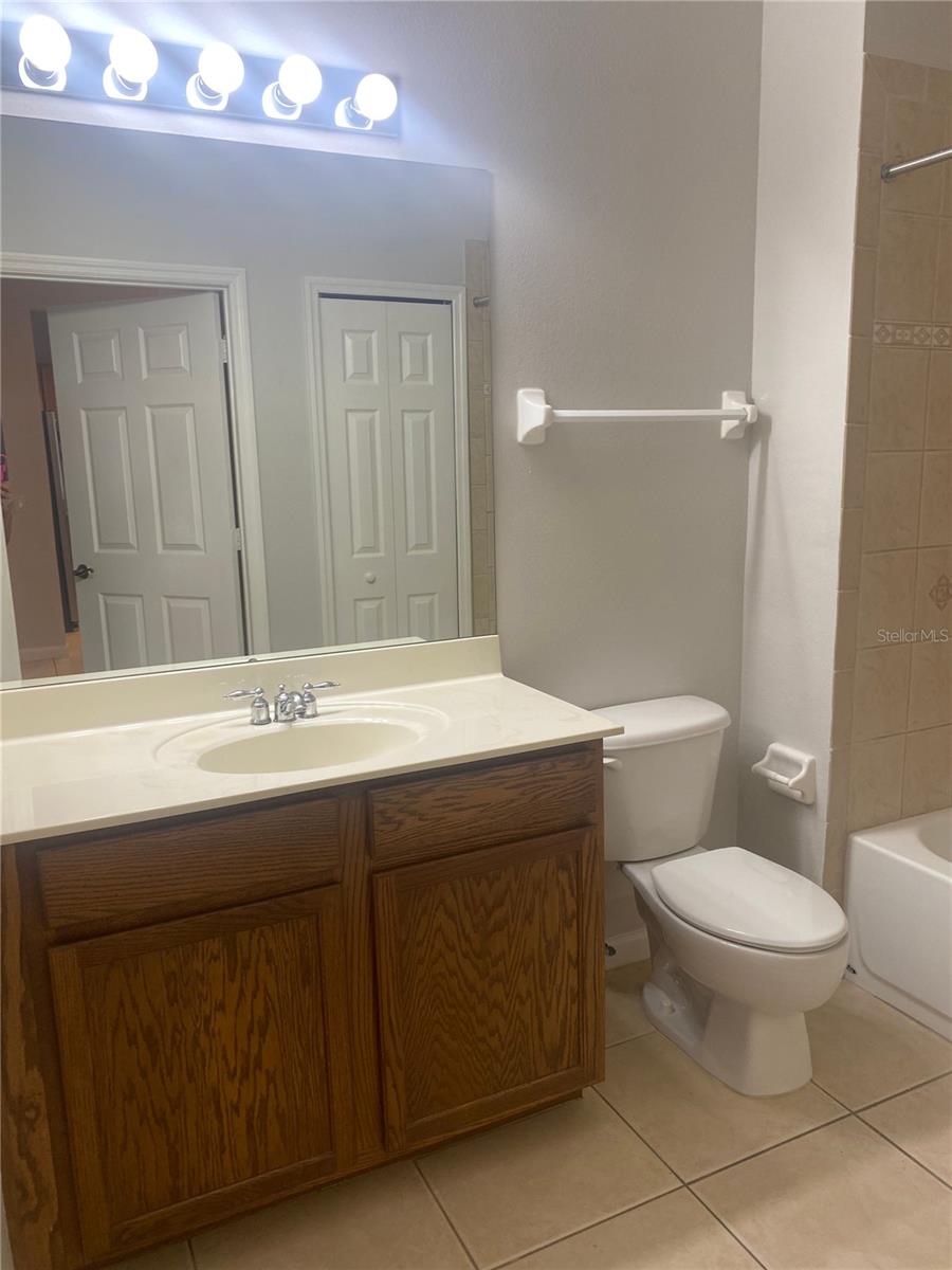 BALDWIN PARK 02 - Residential Lease