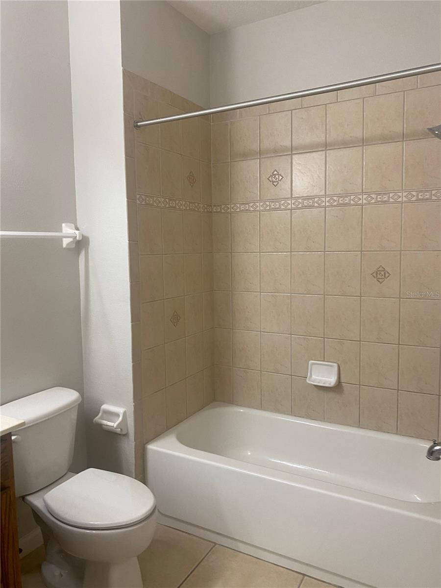 BALDWIN PARK 02 - Residential Lease