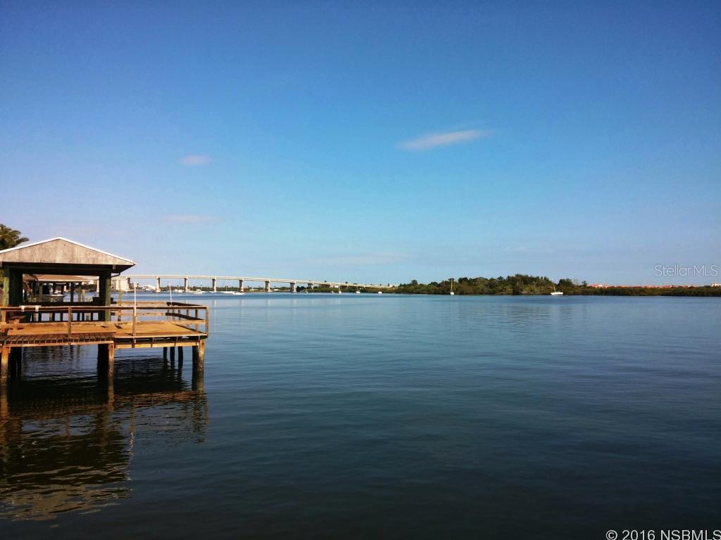 Yacht Club Island Estate - Residential