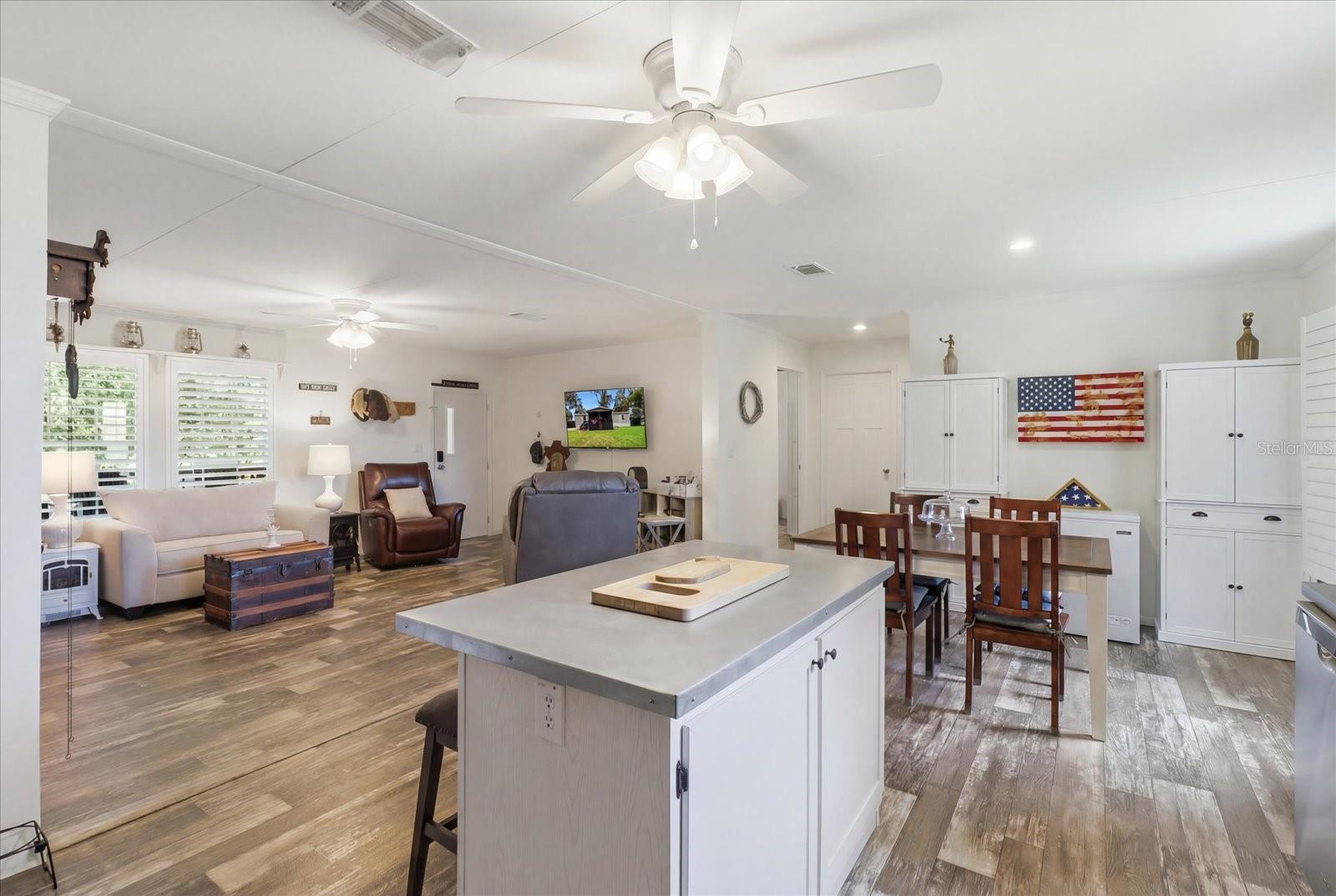 PARSON'S POINT ADDITION TO HERNANDO - Residential