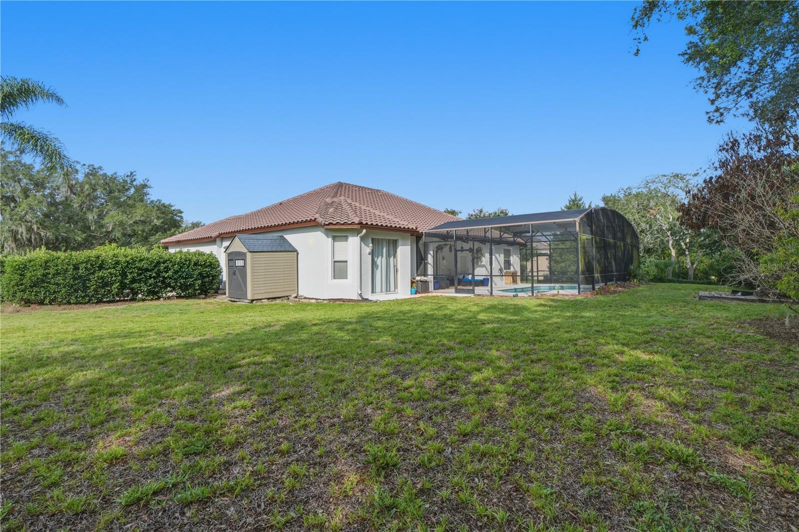 SEVILLE CHASE - Residential