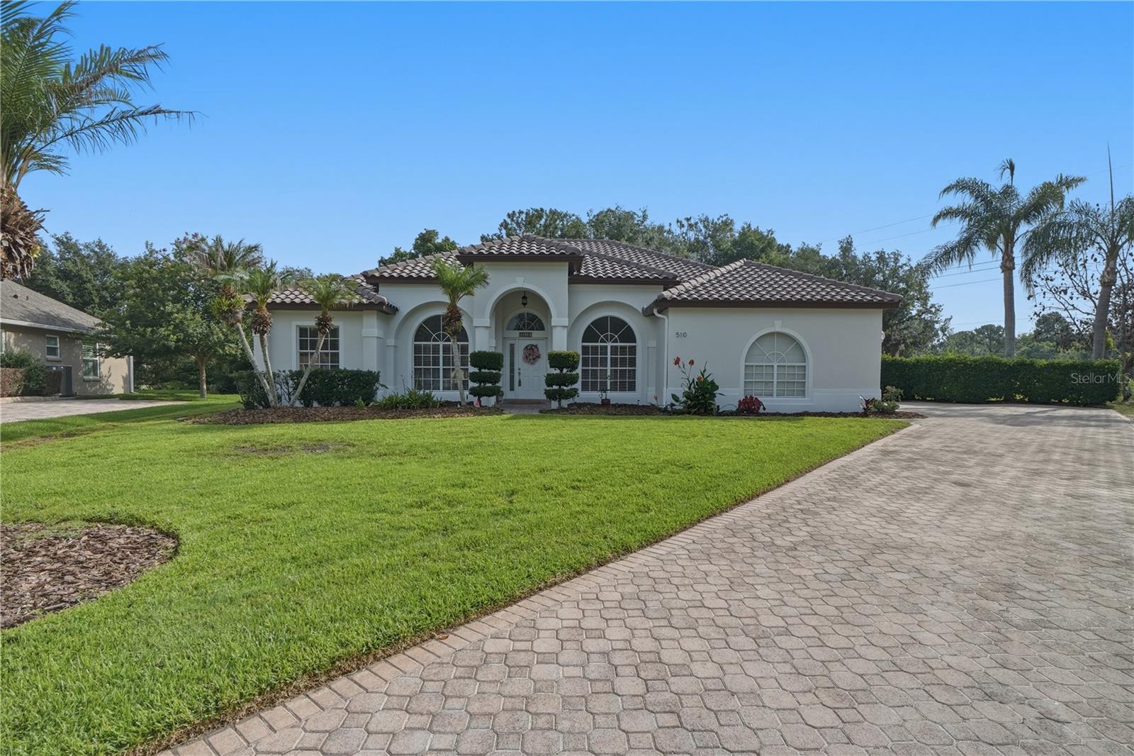SEVILLE CHASE - Residential