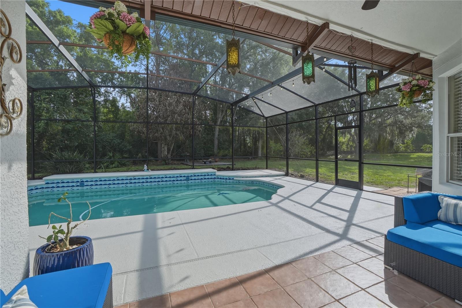 SEVILLE CHASE - Residential