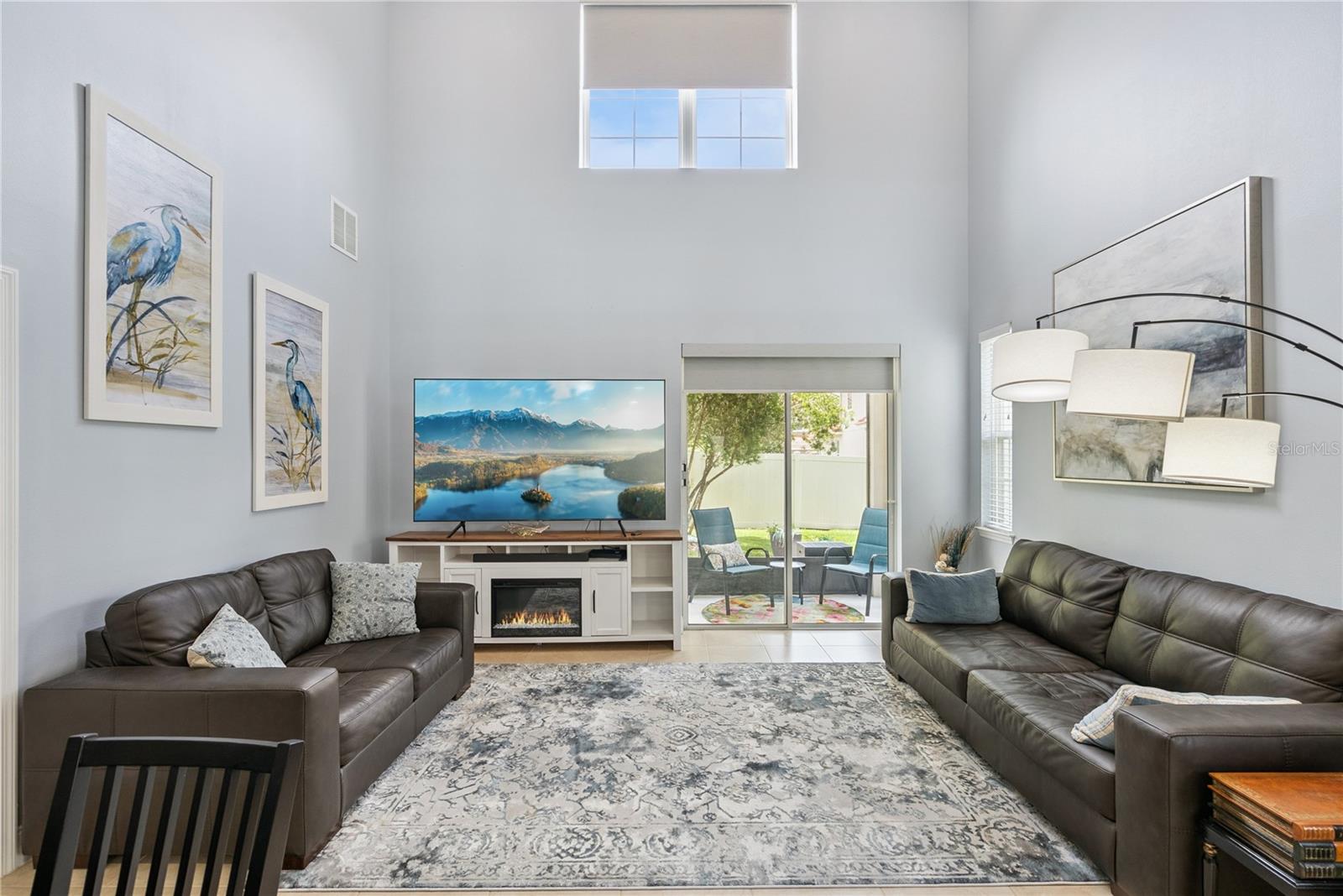 TERRACINA AT LAKE FOREST FIFTH AMD - Residential