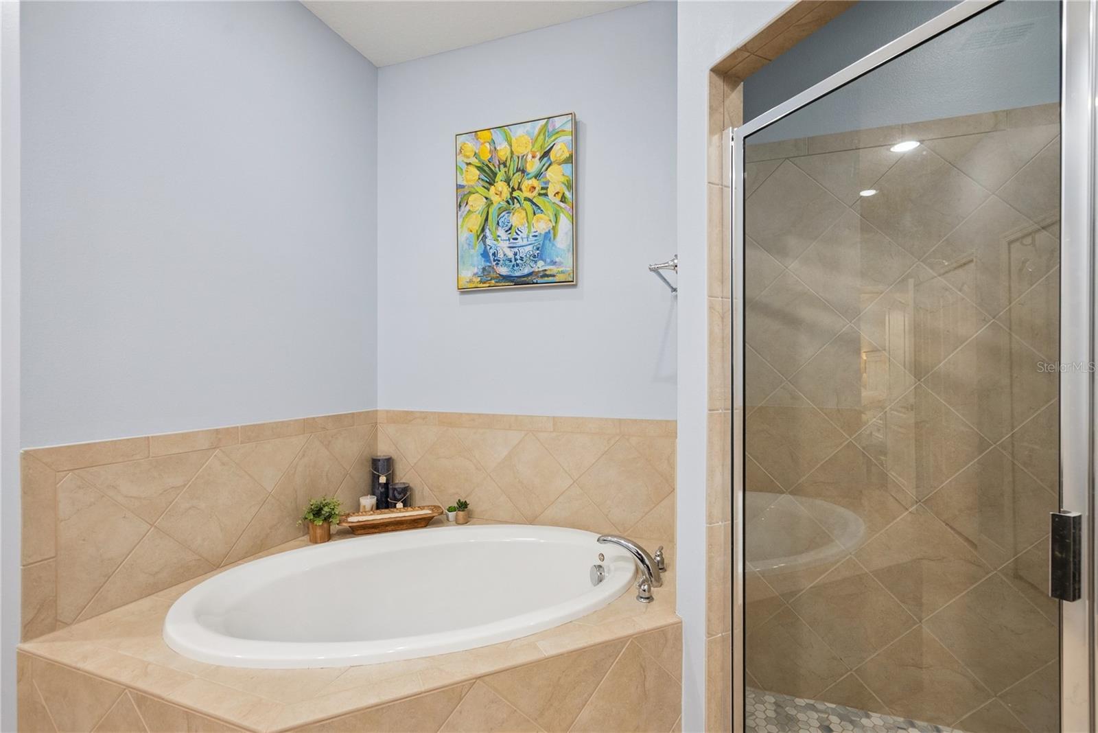 TERRACINA AT LAKE FOREST FIFTH AMD - Residential