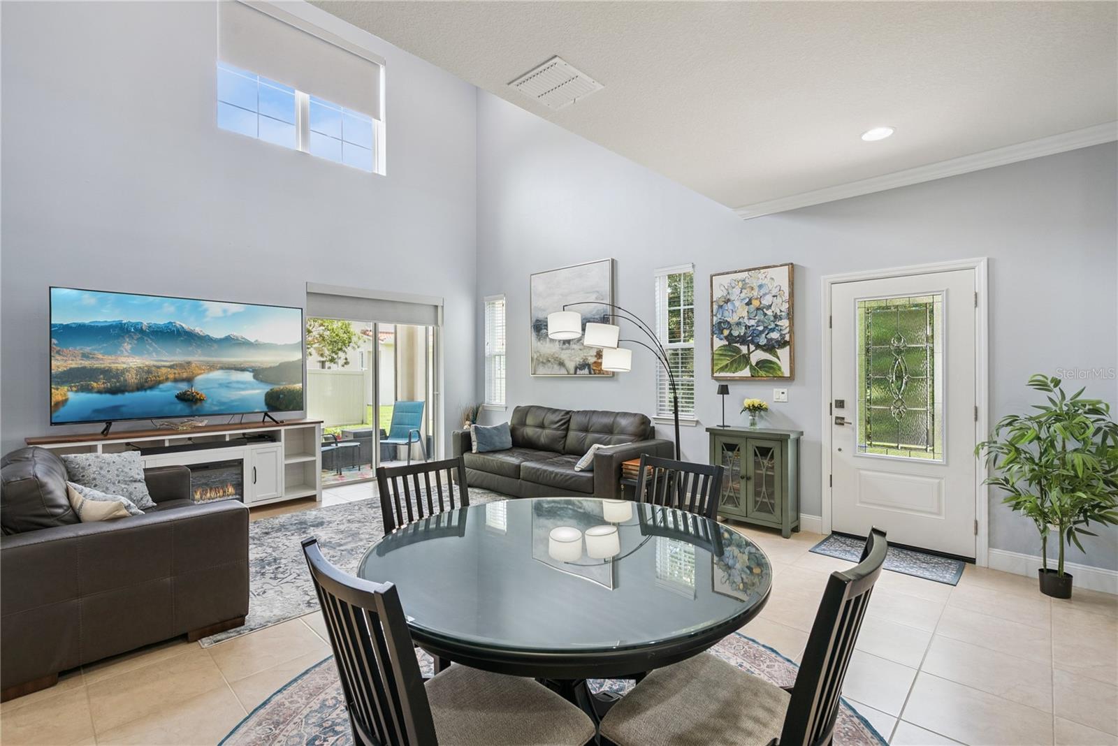 TERRACINA AT LAKE FOREST FIFTH AMD - Residential