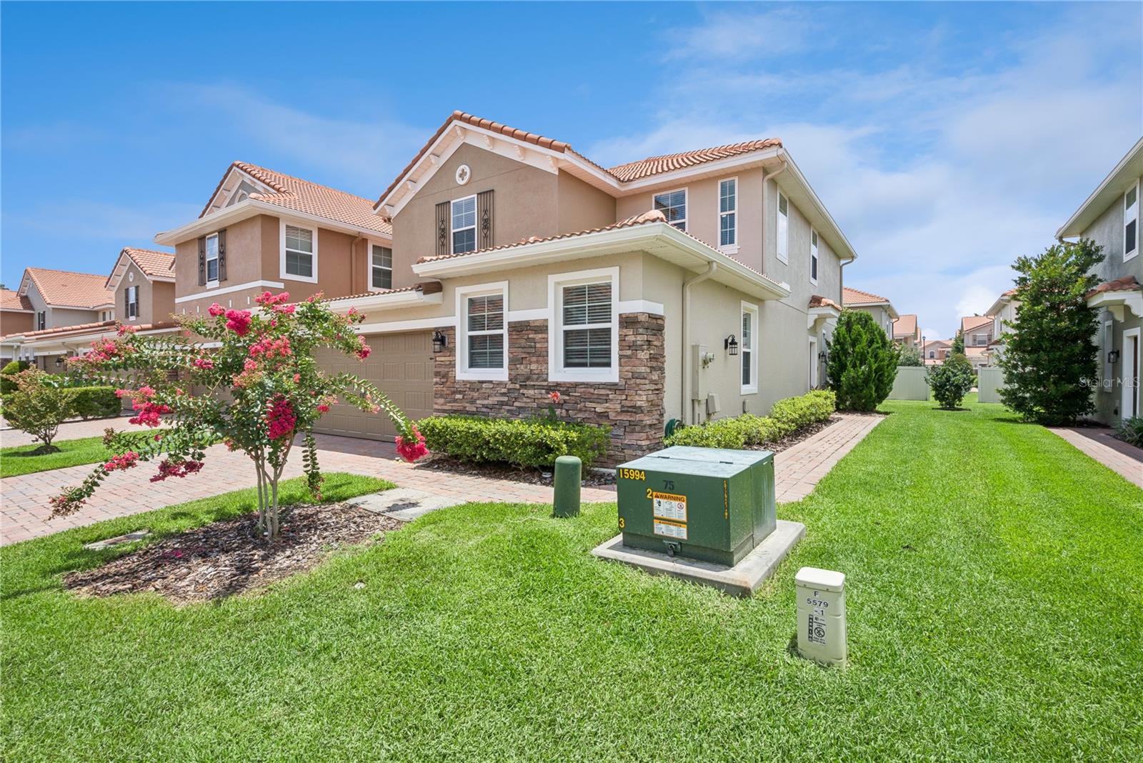 TERRACINA AT LAKE FOREST FIFTH AMD - Residential