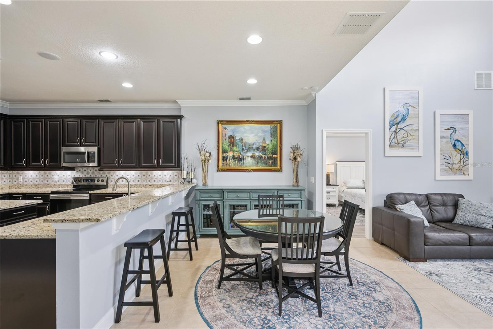 TERRACINA AT LAKE FOREST FIFTH AMD - Residential