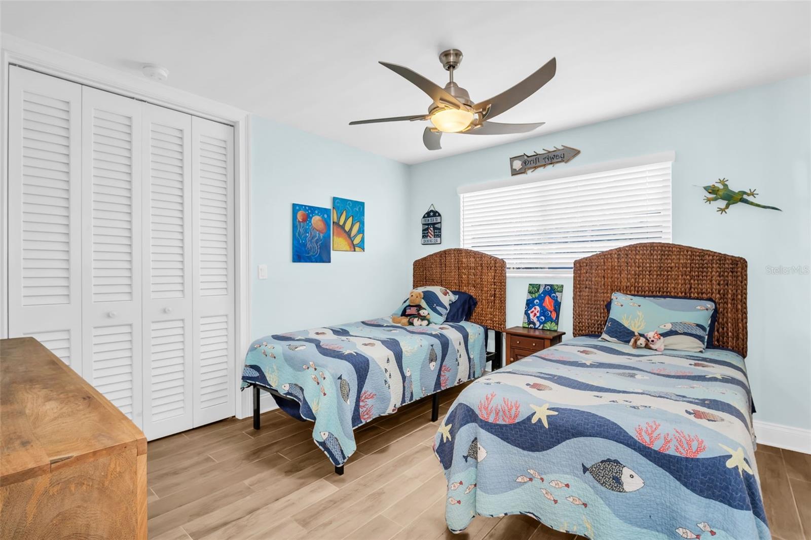 PINELLAS POINT ADD SEC A CANAL SEC - Residential