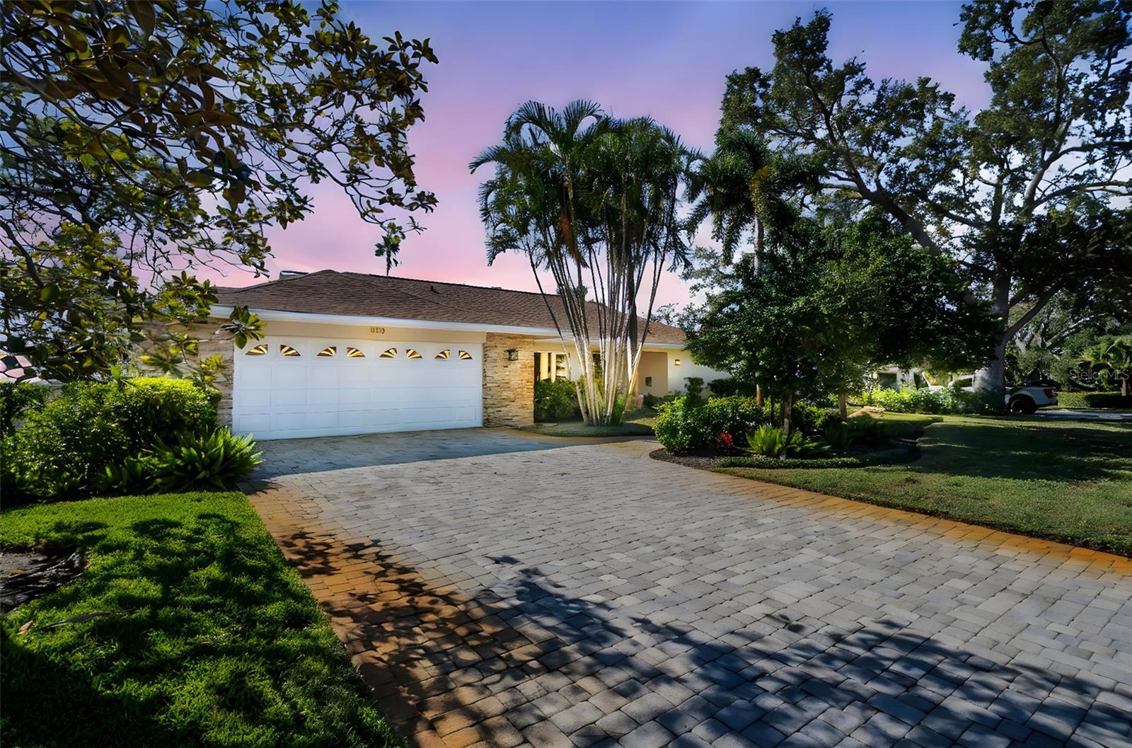 PINELLAS POINT ADD SEC A CANAL SEC - Residential