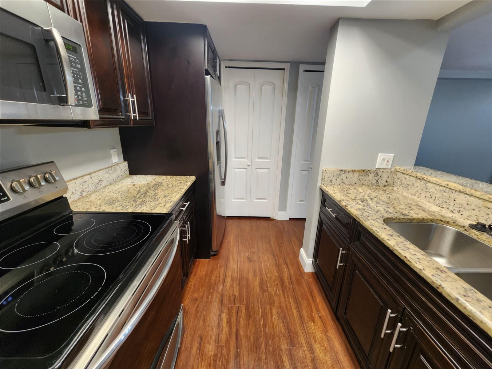 ROCKWOOD VILLAS UNIT 3 REP - Residential