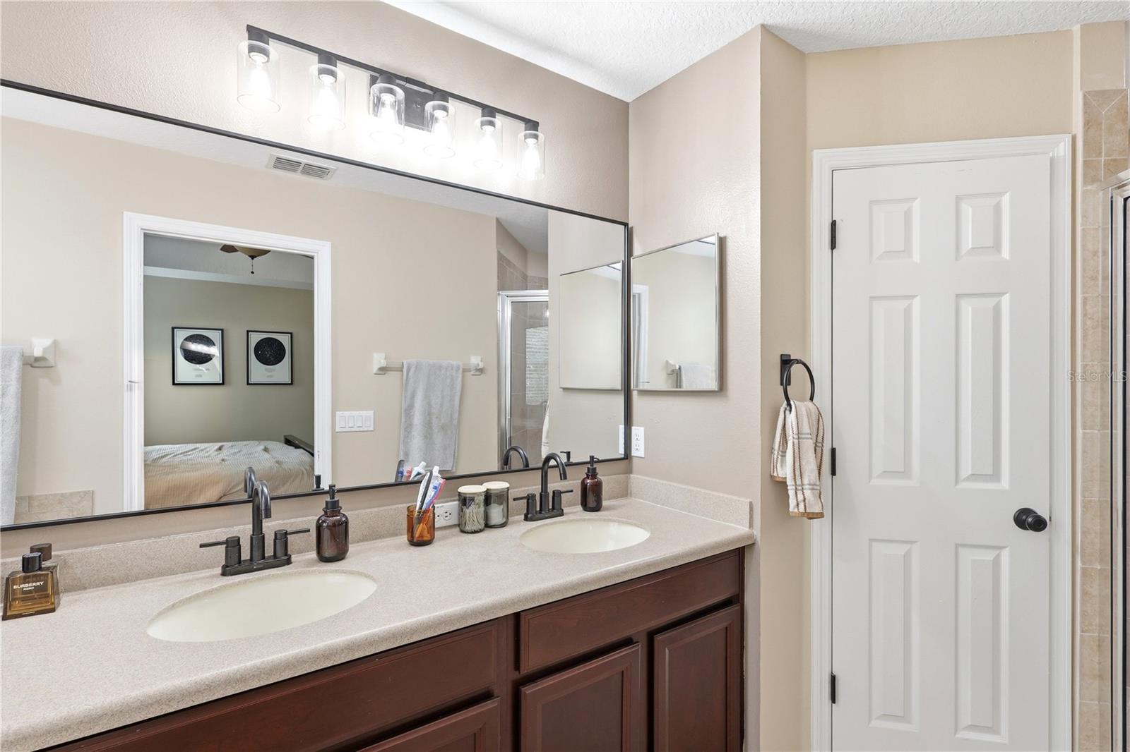 TERRACINA AT LAKE FOREST THIRD AMD - Residential