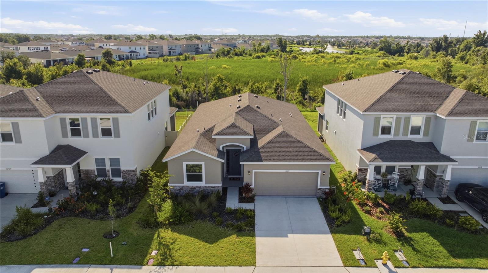 BELLA LAGO - Residential