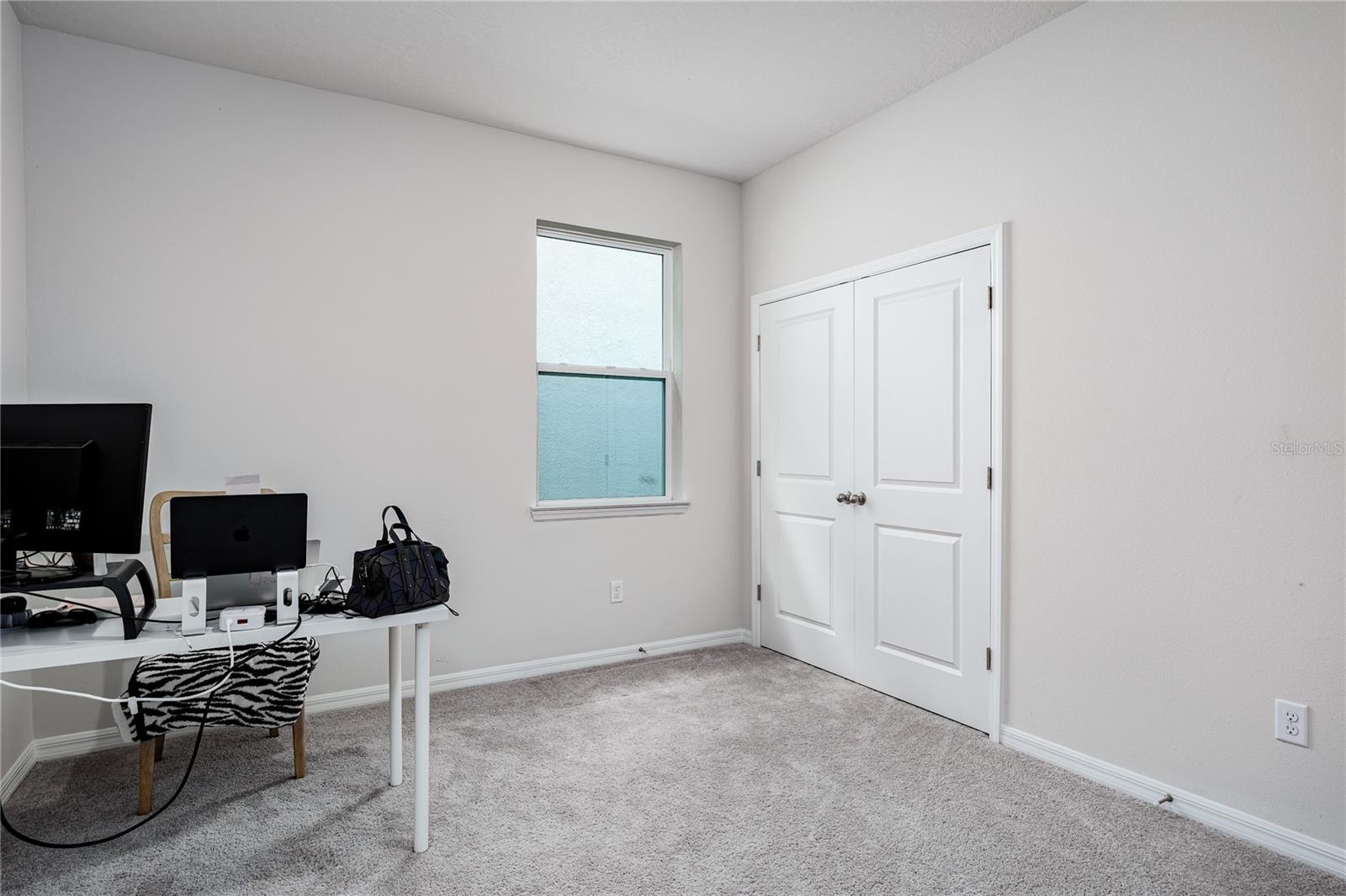 BELLA LAGO - Residential