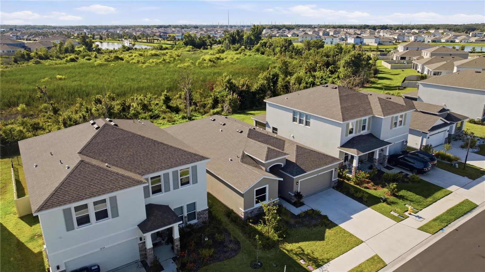 BELLA LAGO - Residential