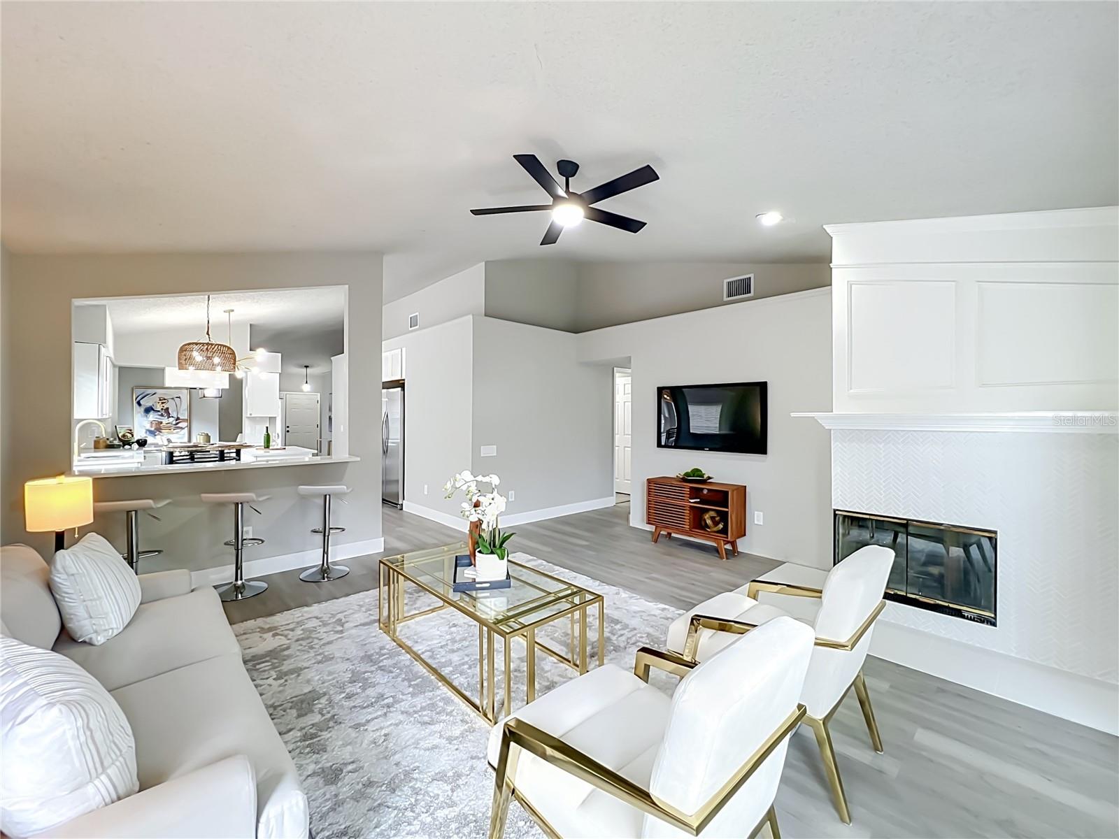 HIGHLANDS OF LAKE MARY - Residential