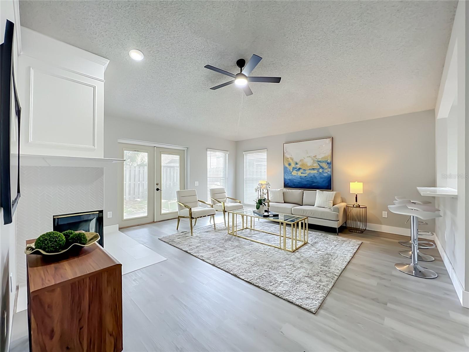HIGHLANDS OF LAKE MARY - Residential