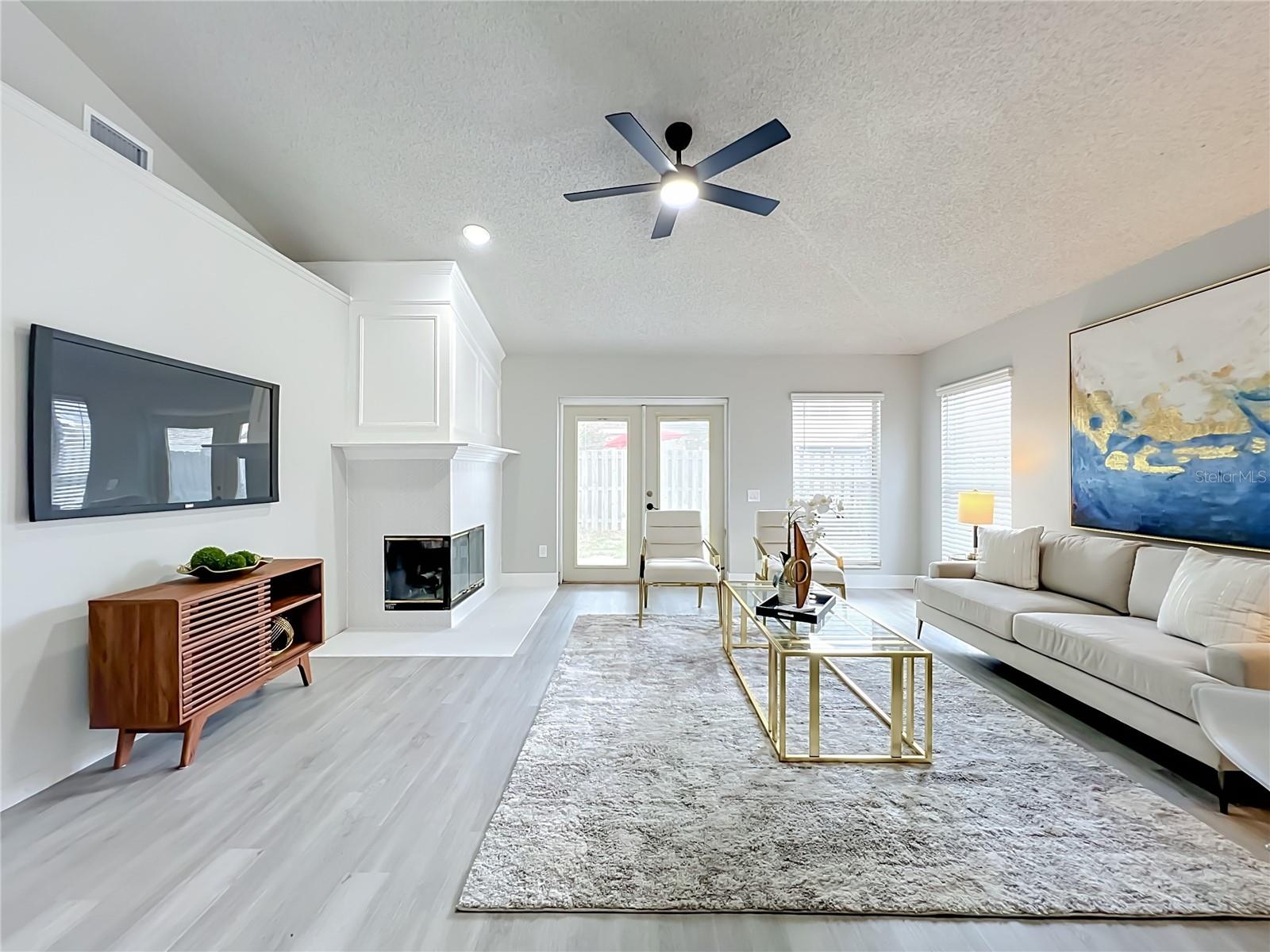 HIGHLANDS OF LAKE MARY - Residential