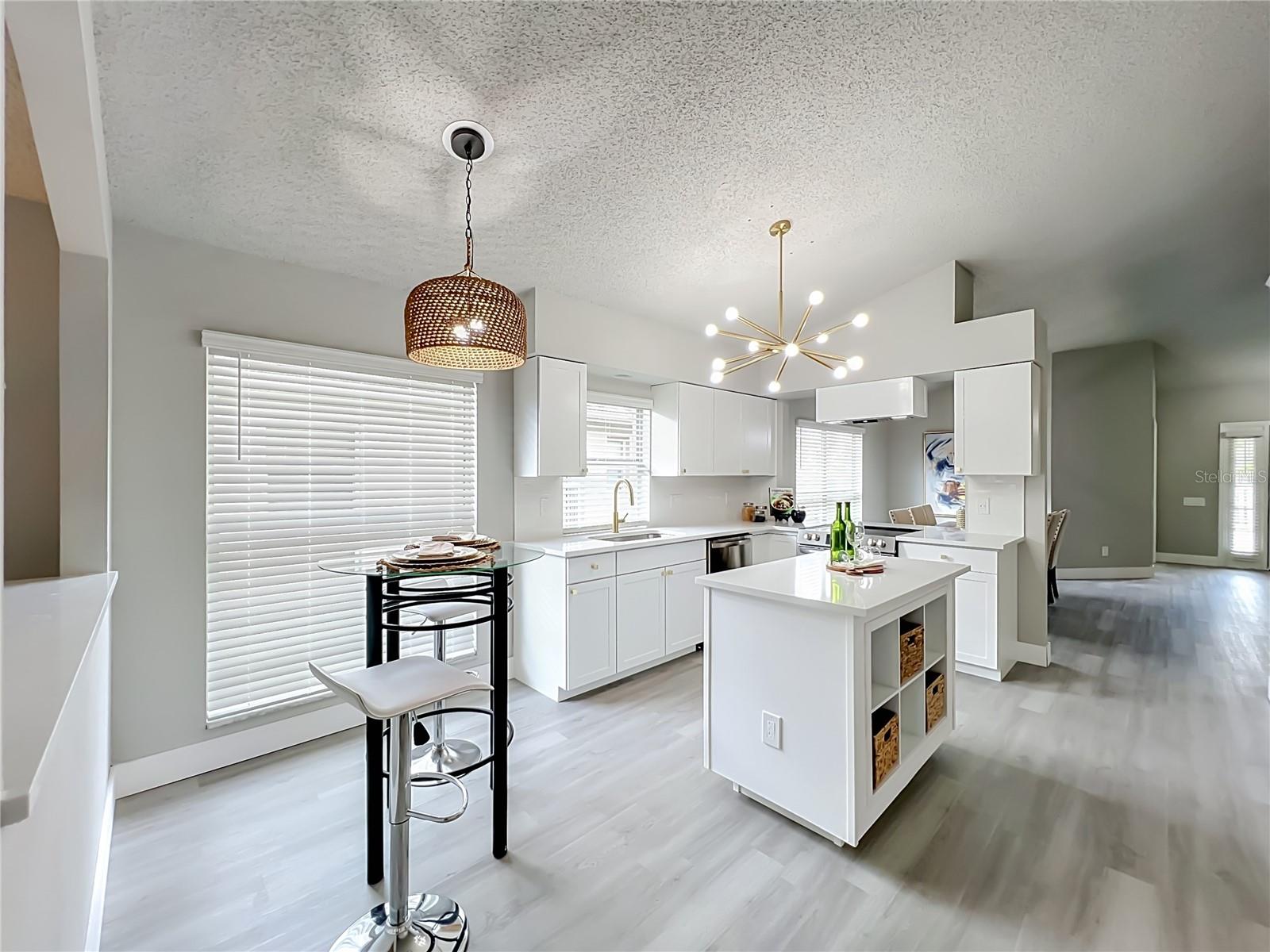 HIGHLANDS OF LAKE MARY - Residential