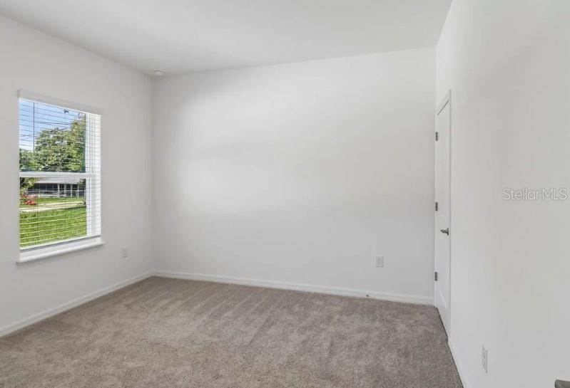 EDGEWATER PARK - Residential