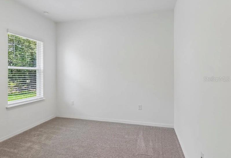 EDGEWATER PARK - Residential