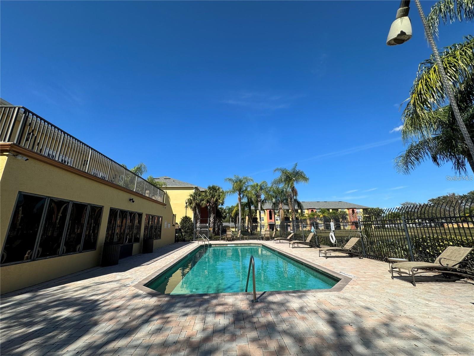 PALMS VILLA RESIDENCES - Residential