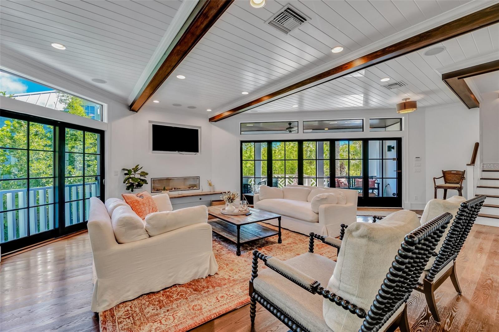 BANYAN TREE ESTATES III - Residential