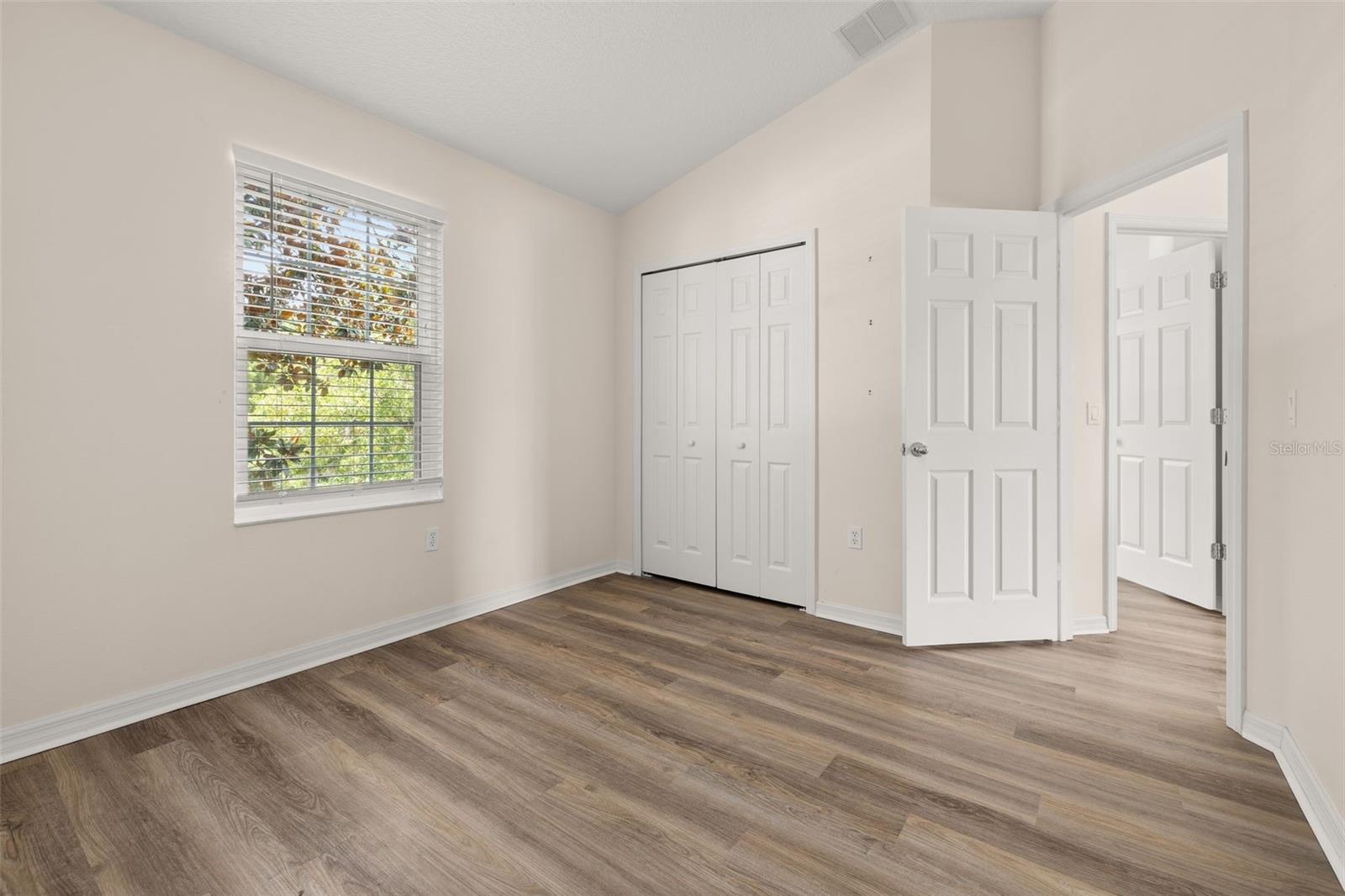TENNYSON PK/SUMMERPORT - Residential