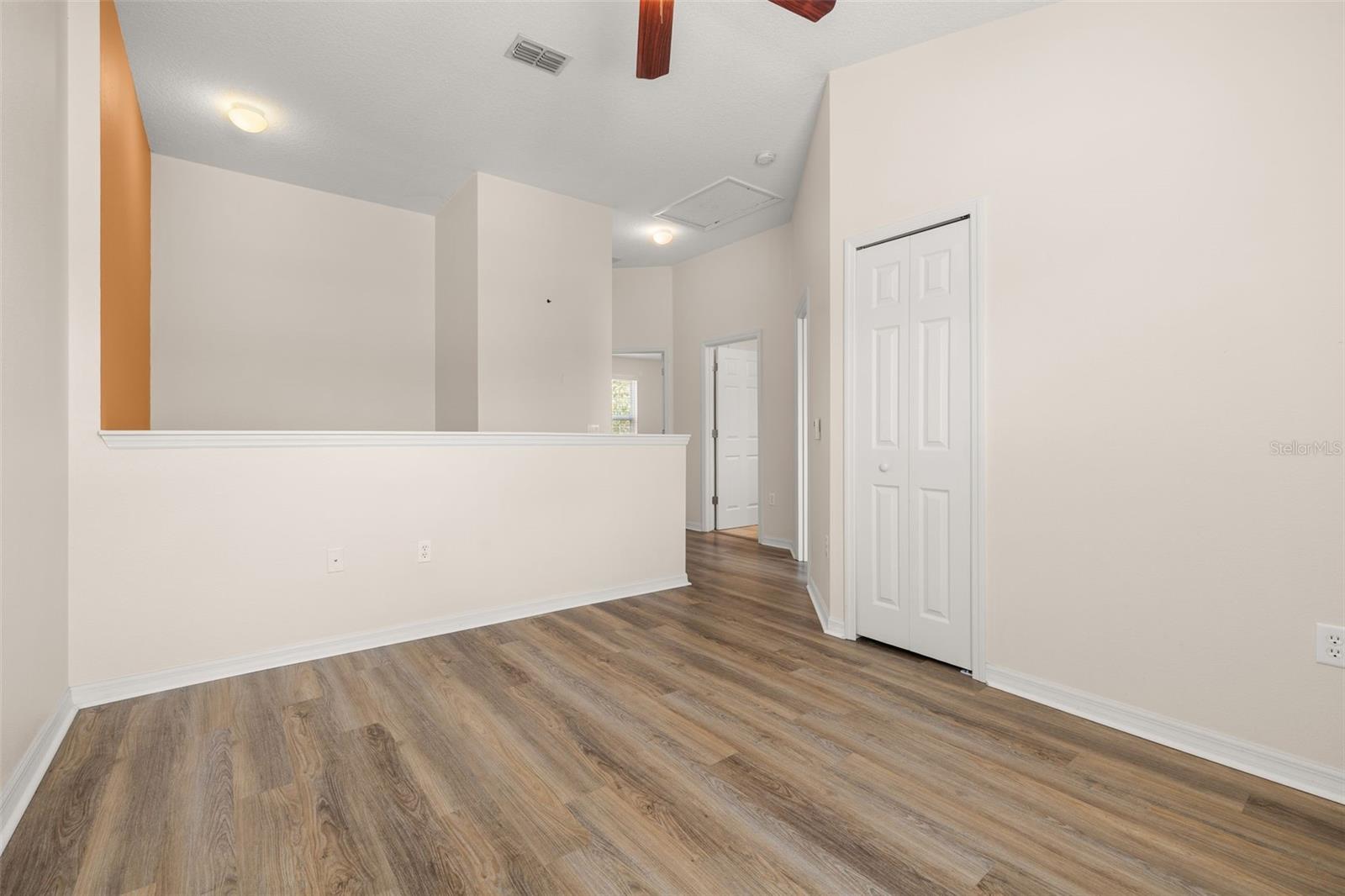 TENNYSON PK/SUMMERPORT - Residential