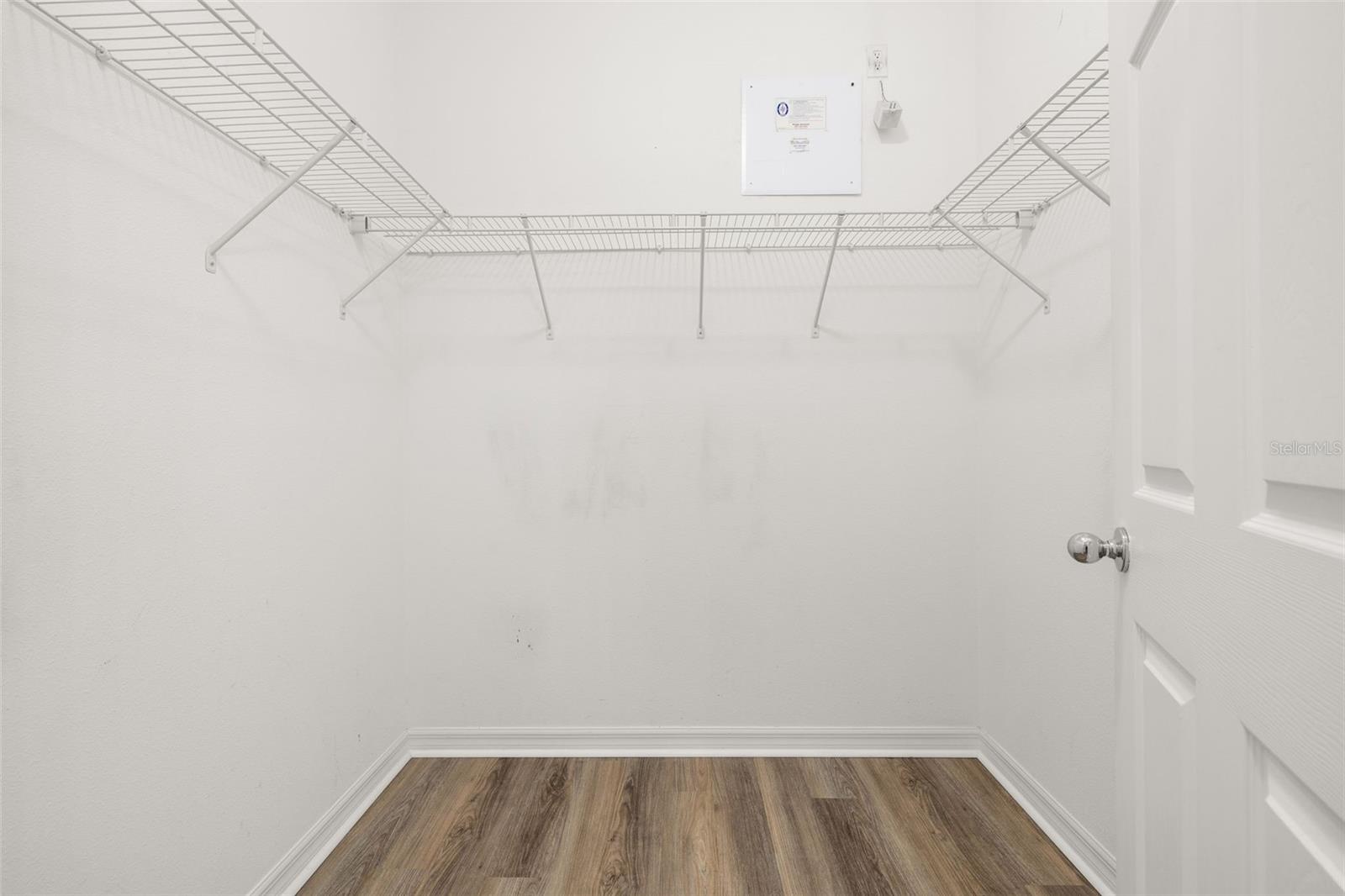 TENNYSON PK/SUMMERPORT - Residential