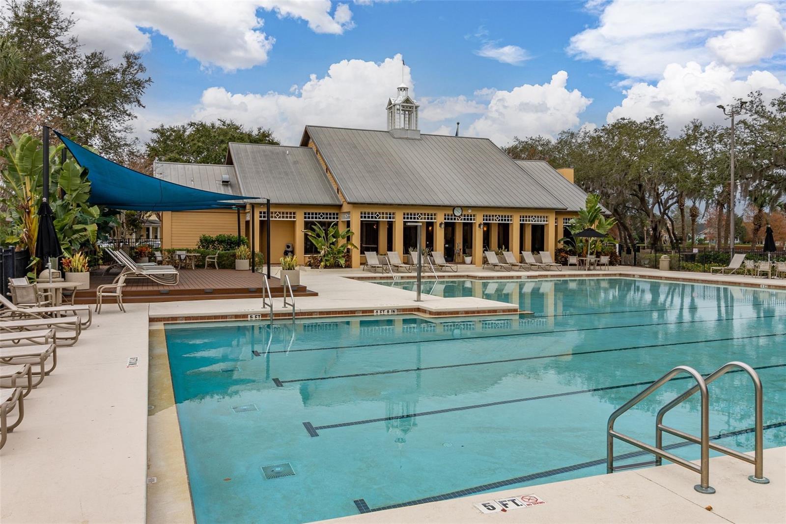 TENNYSON PK/SUMMERPORT - Residential
