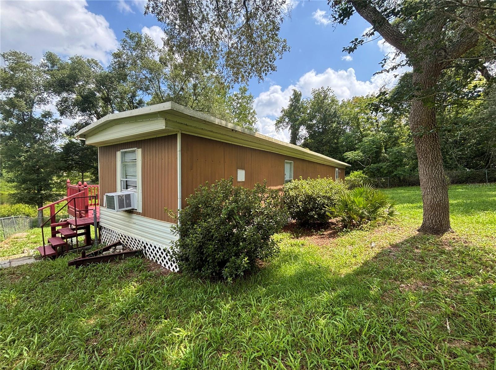 HALF MOON MINI FARMS - Residential