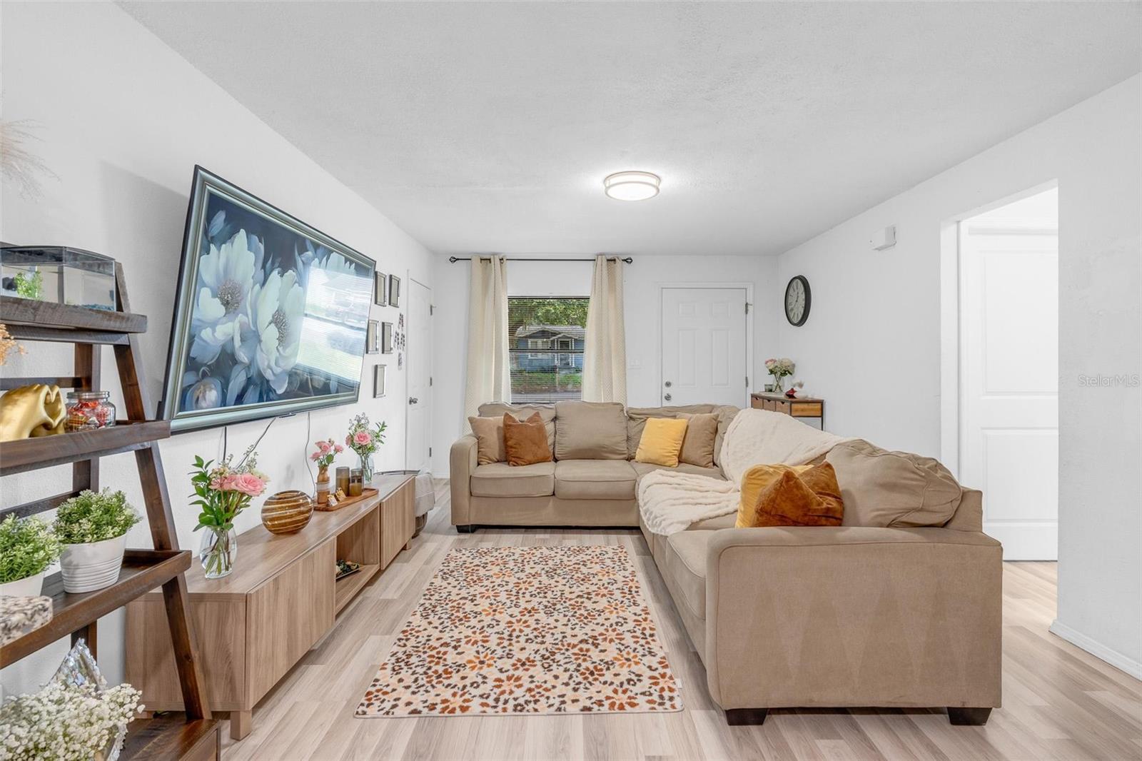 WESTMONT - Residential