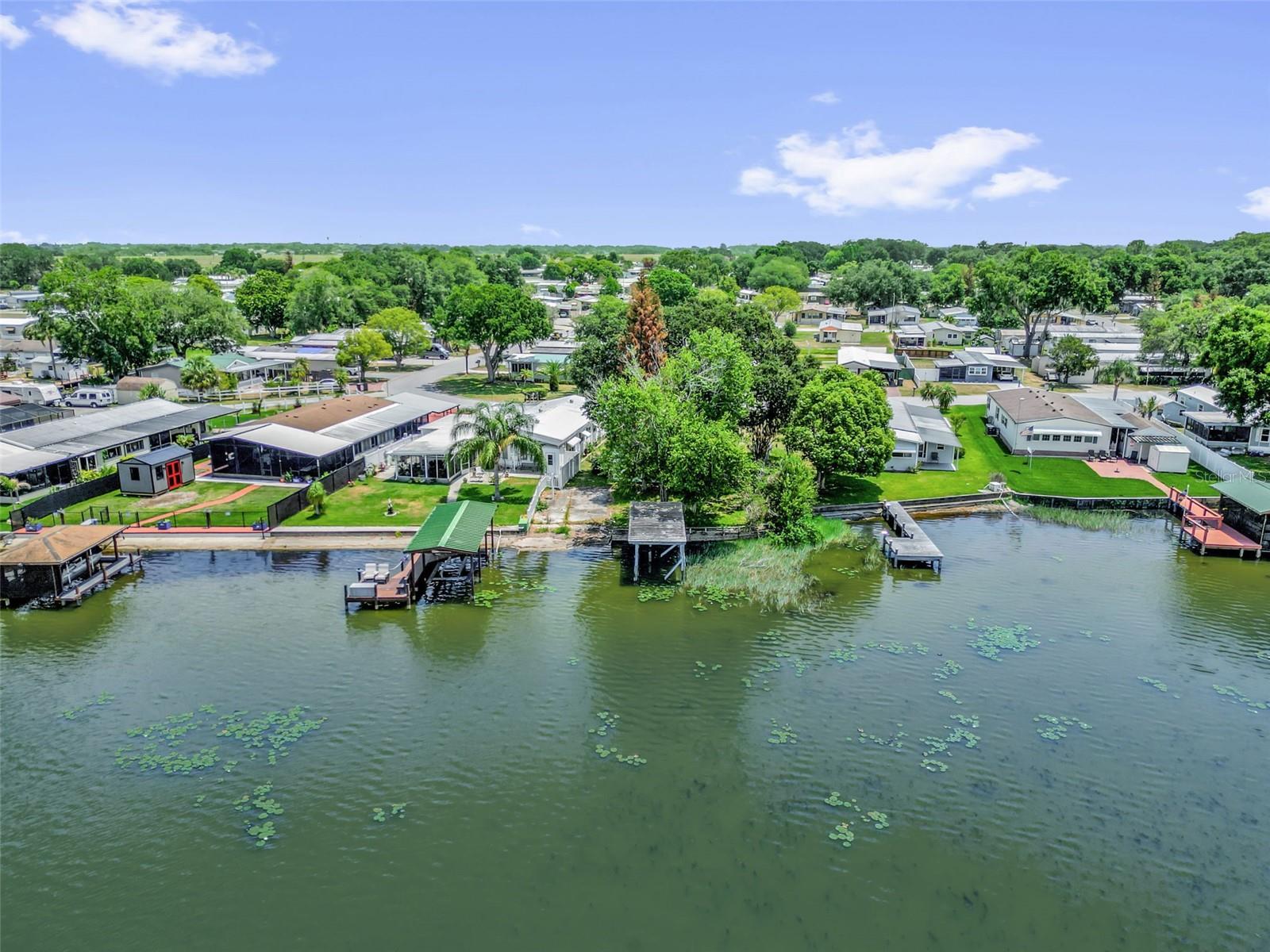 LAKE MARIANA ACRES - Land