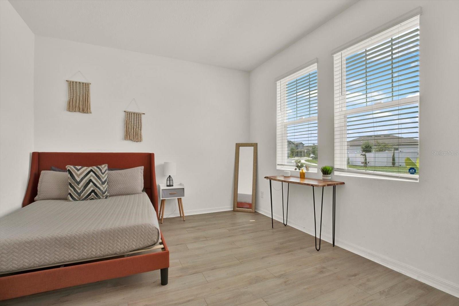 GLEN/WEST HAVEN - Residential