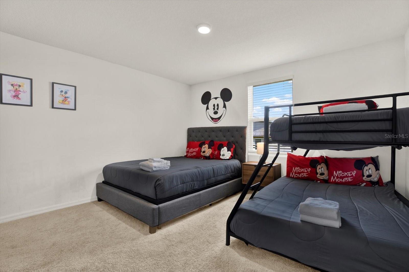 GLEN/WEST HAVEN - Residential