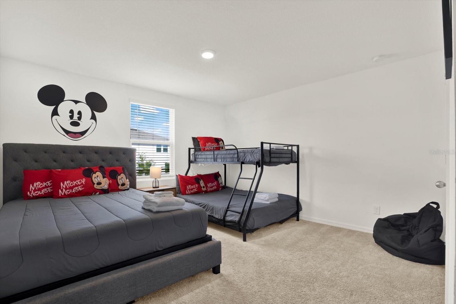 GLEN/WEST HAVEN - Residential