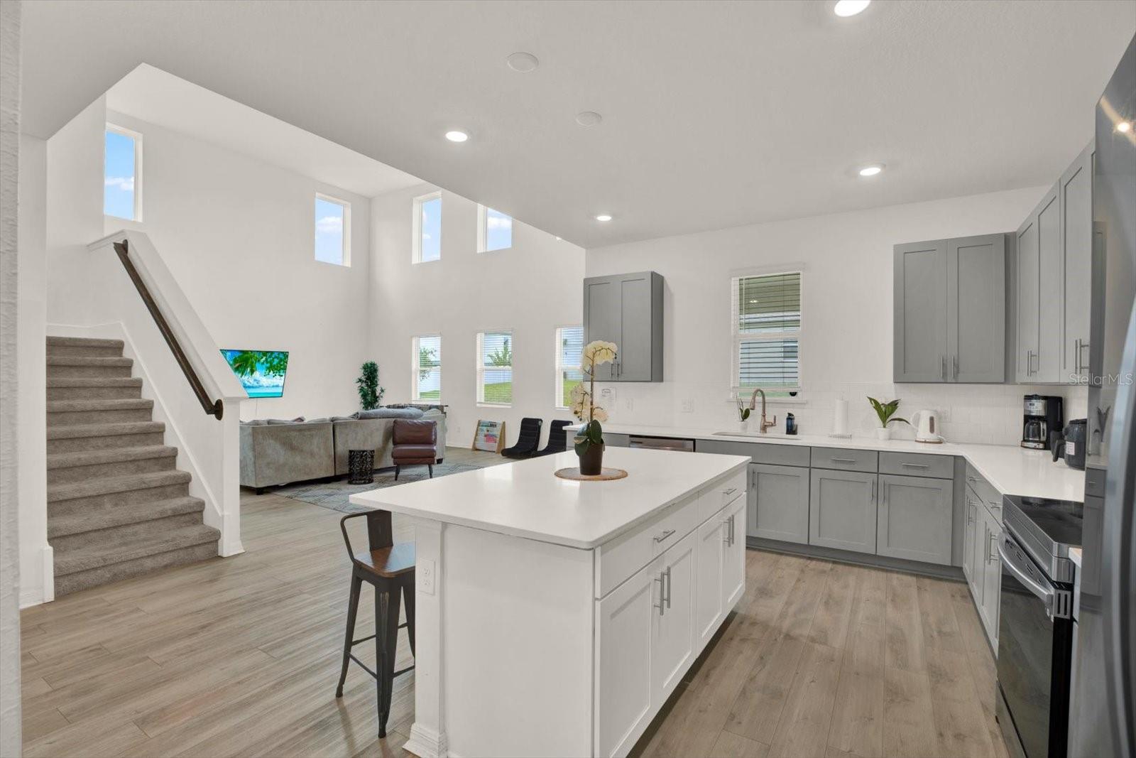 GLEN/WEST HAVEN - Residential