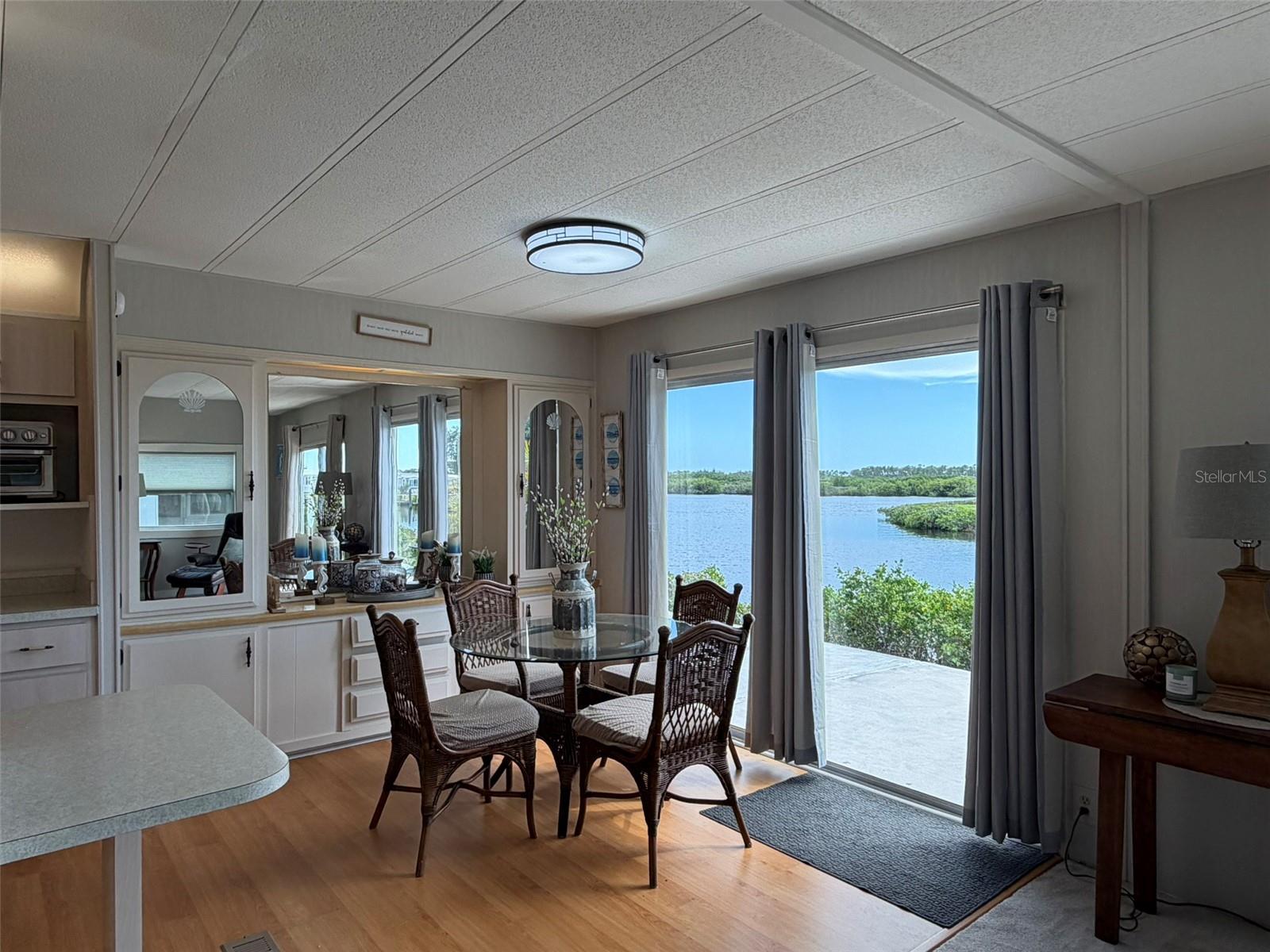 HARBOR COVE - Residential Lease