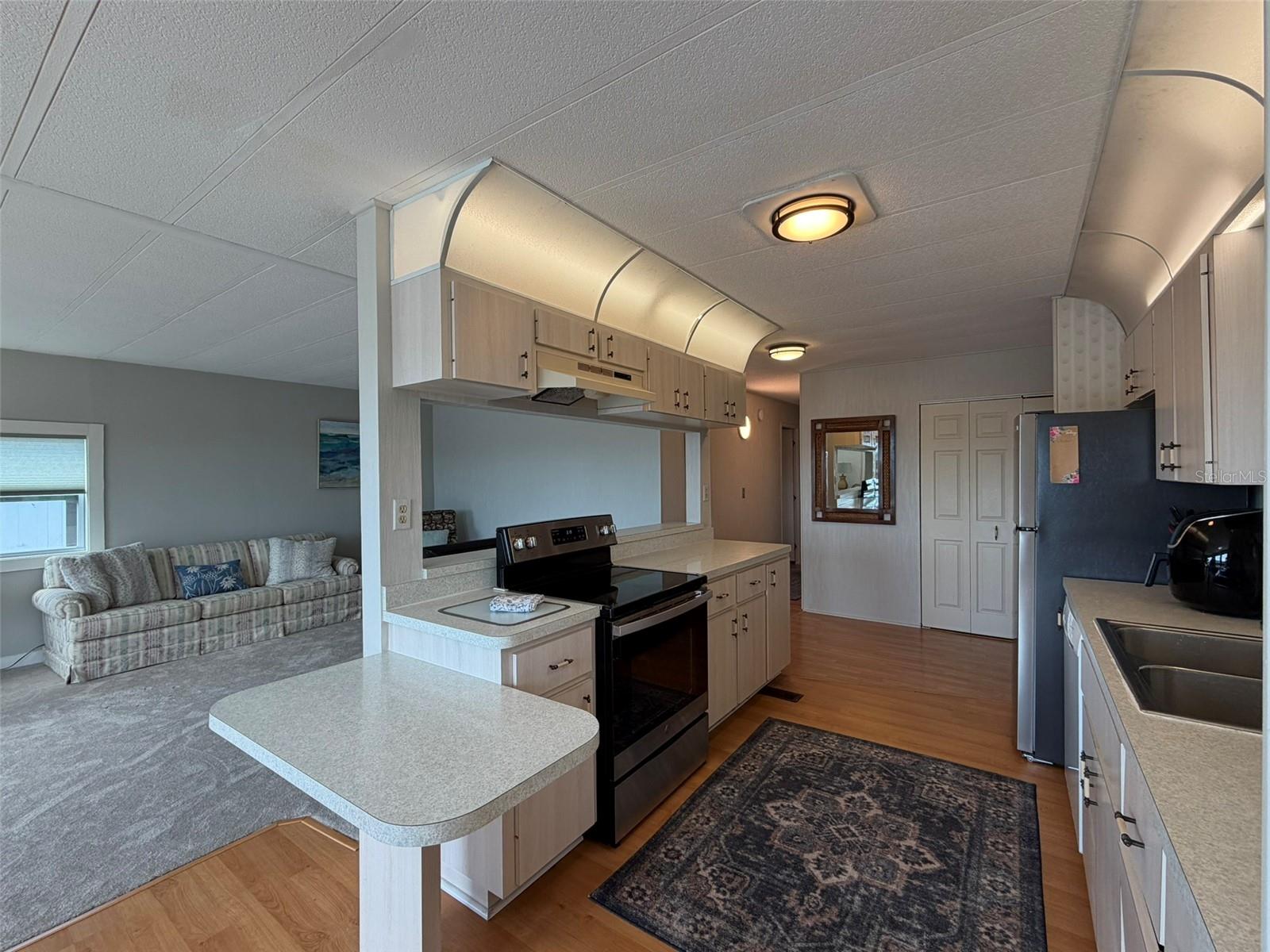 HARBOR COVE - Residential Lease